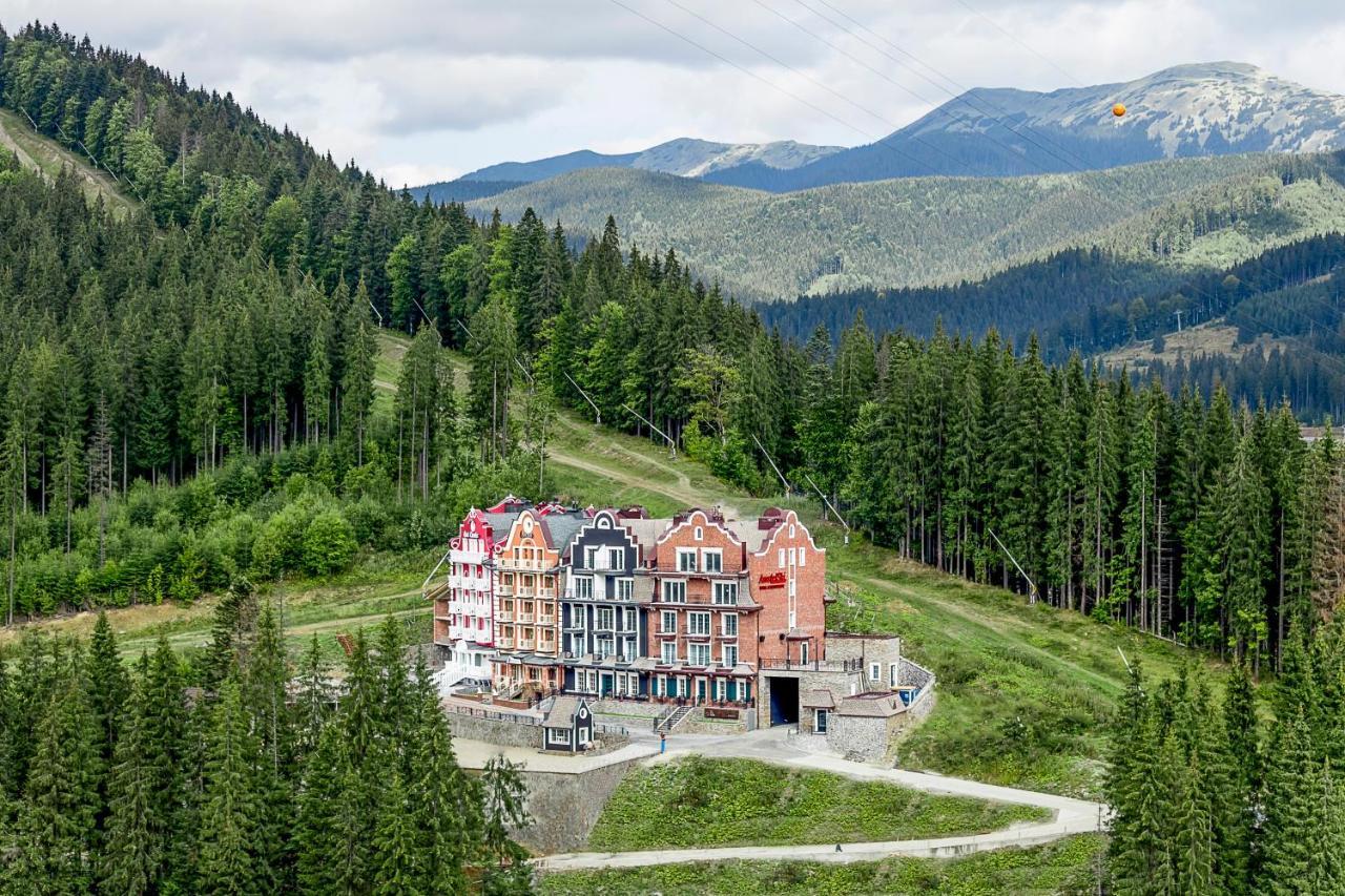 Amstelski Hotel Bukovel Exterior photo